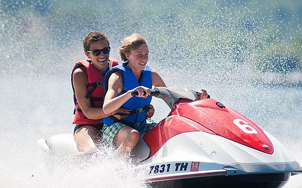 Jet skiing in Bentota